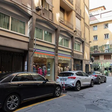 Ponte Vecchio Luxury And Stylish